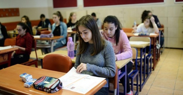 Matematik sorularını Güçlü#039;de eleştirdi