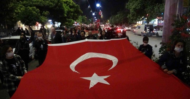 Hatayda Ataya Saygı Yürüyüşü