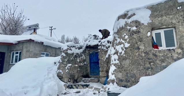 Yurdun dört bir tarafı kara gömüldü