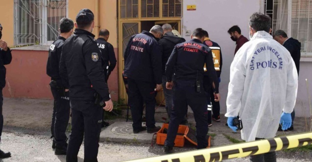 İple tavana asılı halde buldular