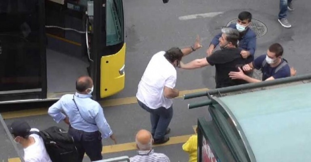 İETT şoförü ile yolcu birbirine girdi