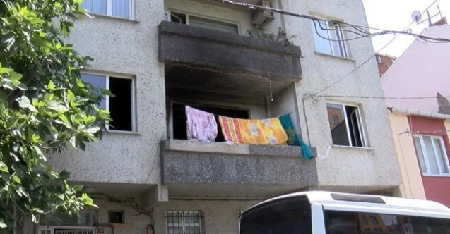Zamma kızan kiracı evi yaktı
